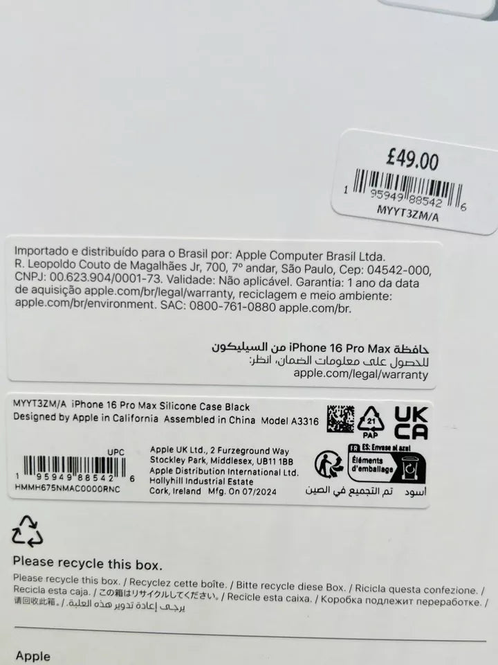 Apple Silicone Case with MagSafe for iPhone 16 Pro Max - Black